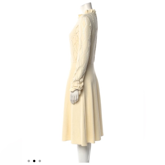 Elegant Cream Dress - Picture 13 of 14